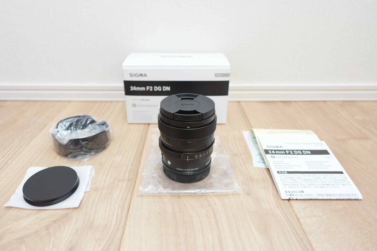 新品同様 超美品 シグマ 24mm F2 DG DN Contemporary ライカLマウント用 (フルサイズ対応）  単焦点レンズ SIGMAの画像1