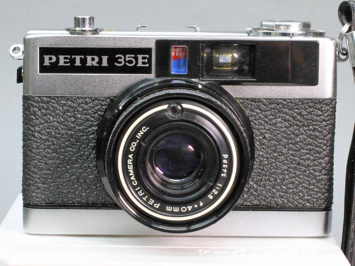 【09】PETRI 35E ペトリ 35E ペトリ40mm F2.8 レンズ付 ケース・元箱付き 露出計不良の画像2