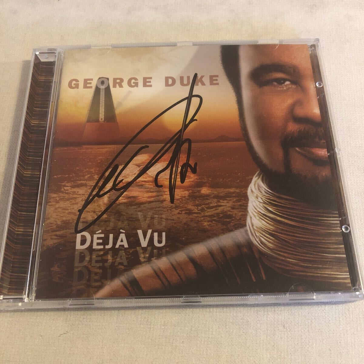 【サイン入り】george duke/deja vu ジョージ・デュークの画像1