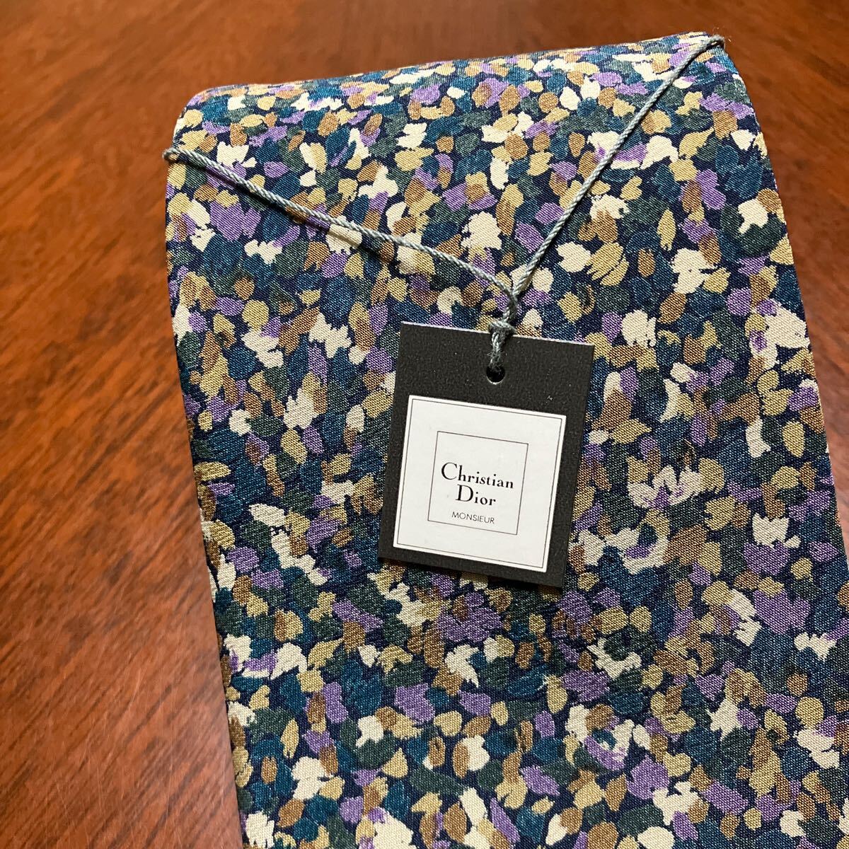 新品 Christian Dior クリスチャンディオール 高級ネクタイ 絹100% 未使用の画像2