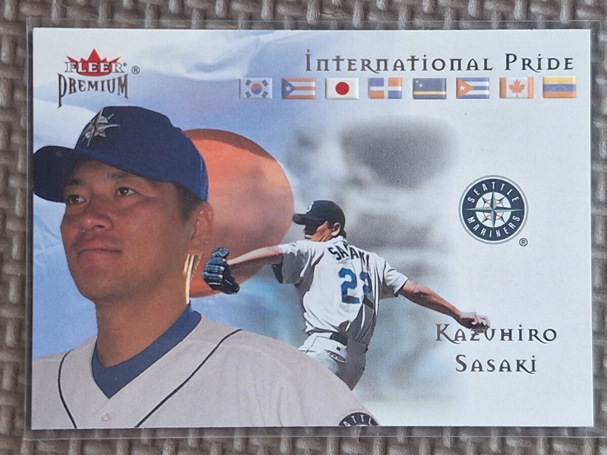 2002 Fleer Premium #7 Of 15 IP KAZUHIRO SASAKI International Pride Seattle Mariners Yokohama Taiyo Whalesの画像1