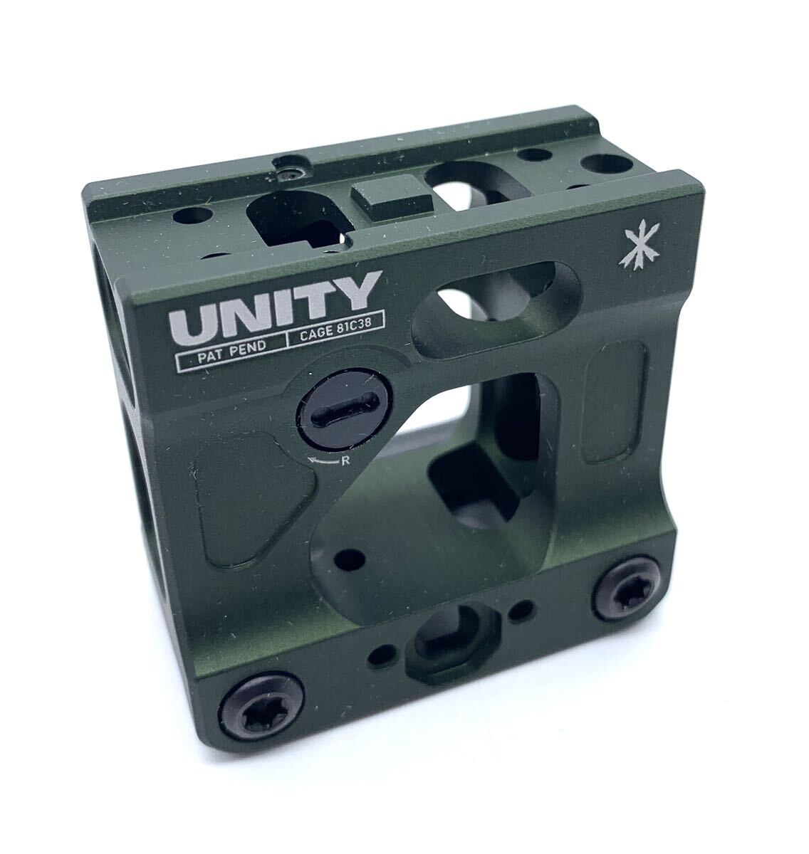実物　Unity Tactical FAST Micro Optic Mount OD Green エイムポイント　_画像6
