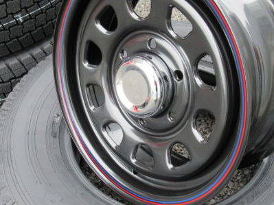 200系ハイエース用 国産GOODYEAR ホワイトレターNASCAR +デイトナブラック 195/80R15 車検対応4本SET 送料込価格 の画像2