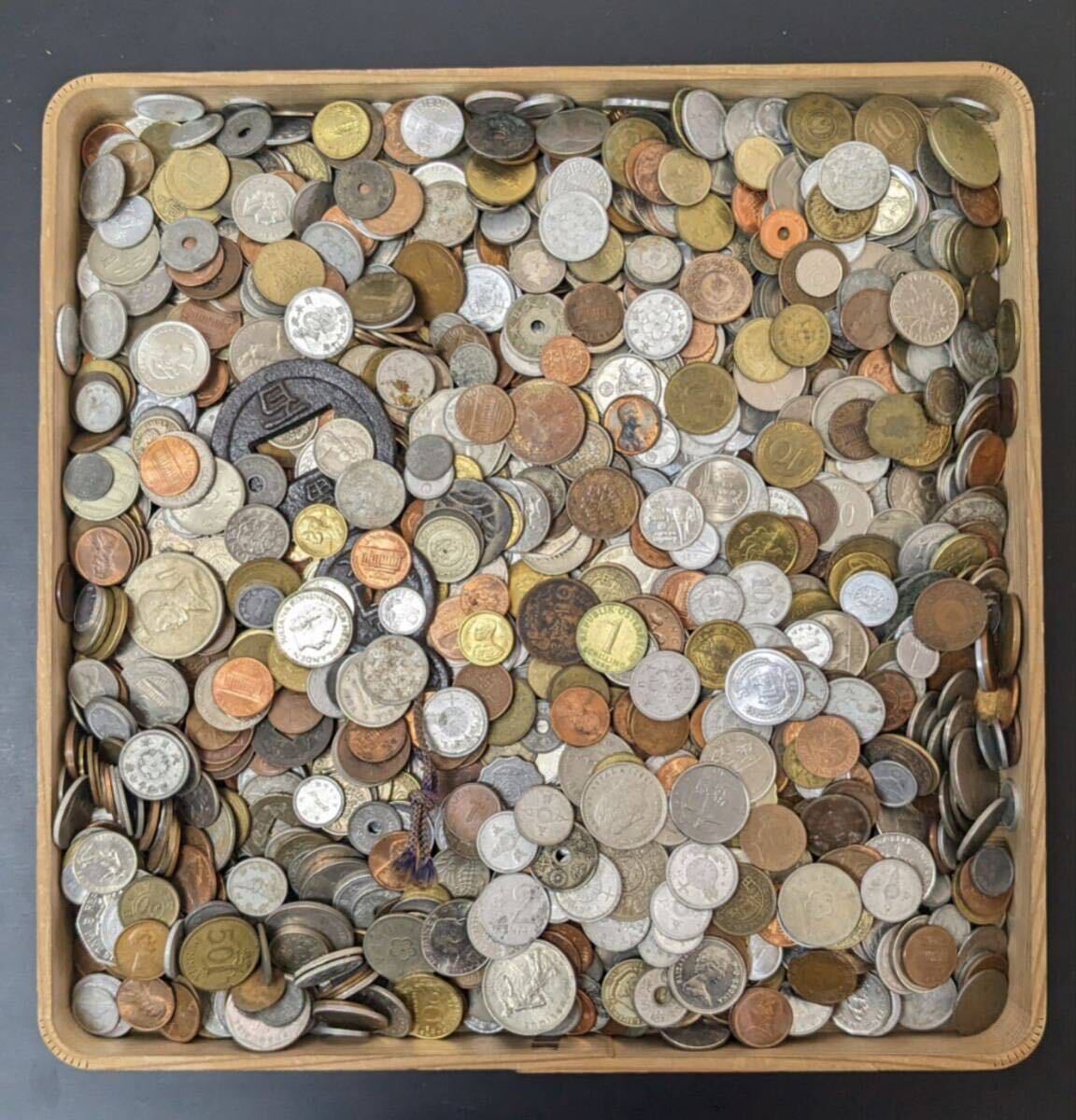 S42419 古美術 古銭 硬貨 硬幣 貨幣 外国銭 外国コイン 世界コイン 大量まとめ 約5kg アンティーク_画像1