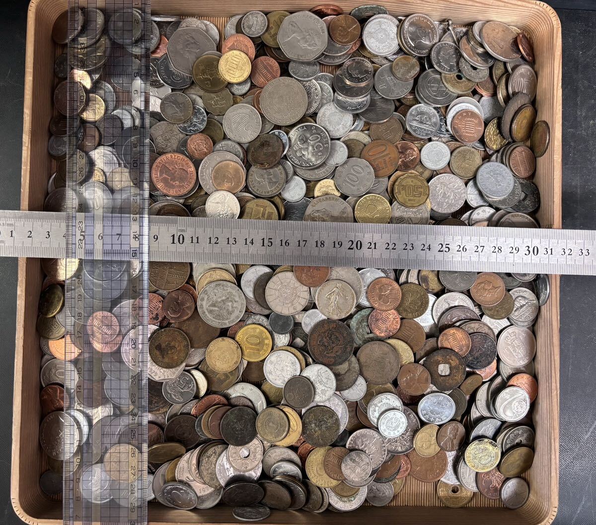 S4199 古美術 古銭 硬貨 貨幣 硬幣 外国銭 世界コイン 大量まとめ 約3.52kg アンティークの画像2
