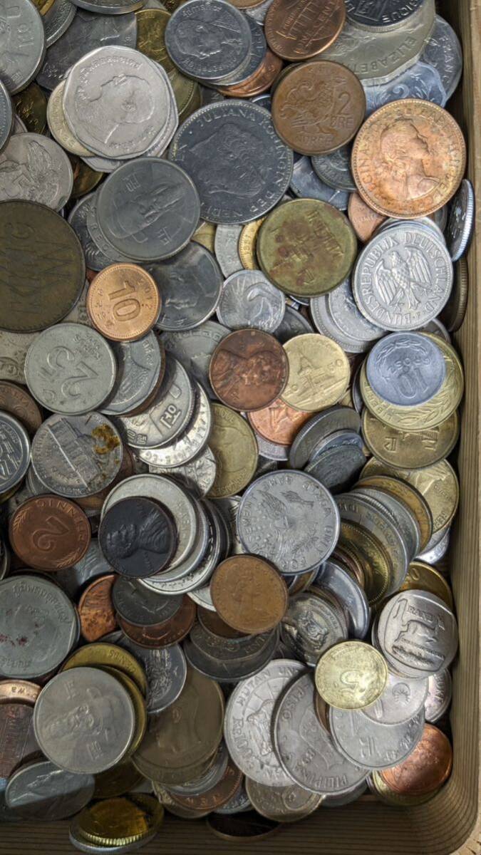 S04302 古美術 古銭 貨幣 硬貨 硬幣 外国銭 世界コイン 大量まとめ 総重量約6.45kg アンティークの画像8