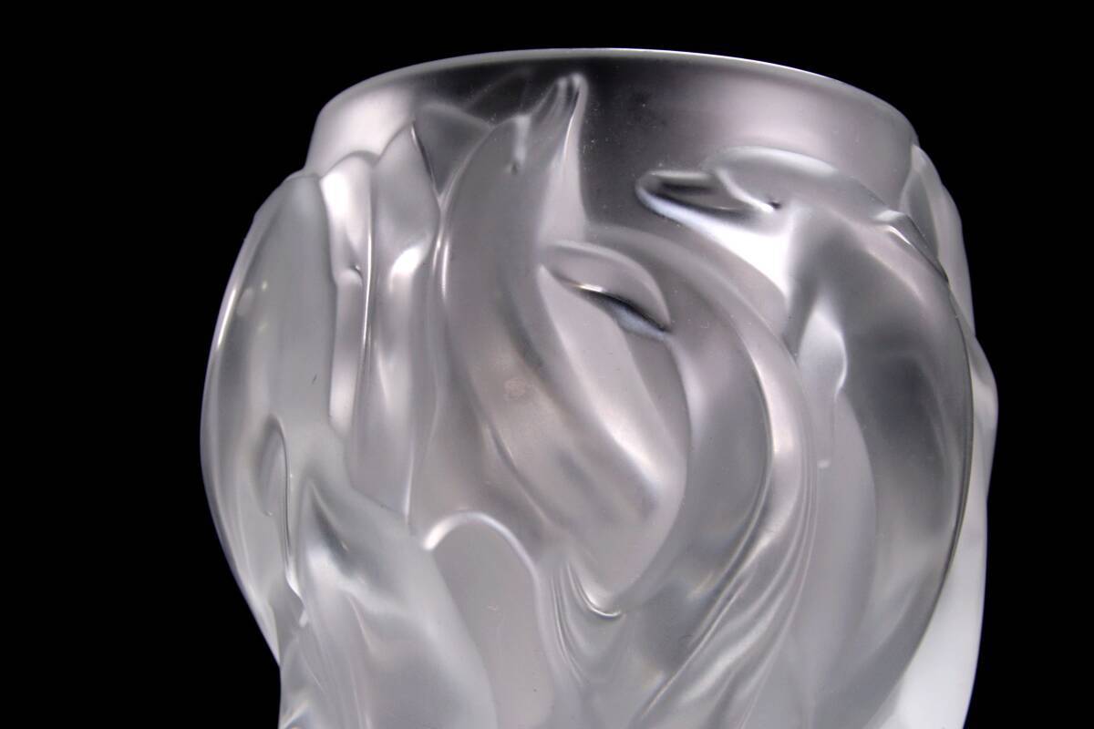 ◆楾◆ 百貨店購入 ラリック LALIQUE 「ドルフィン」 ガラスベース 17cm フラワーベース 花瓶 [G192]QV/24.4廻/FM/(100)の画像2