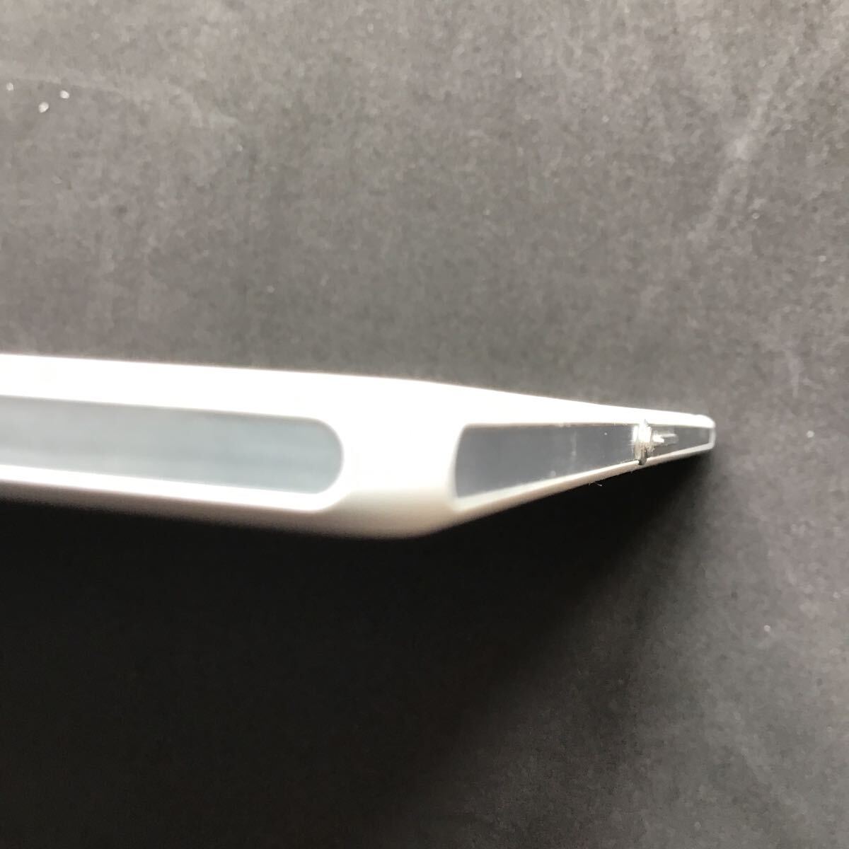 美品　SONY Xperia Z2 Tablet docomo SO-05F 白　カバー　スタンド付き_画像6