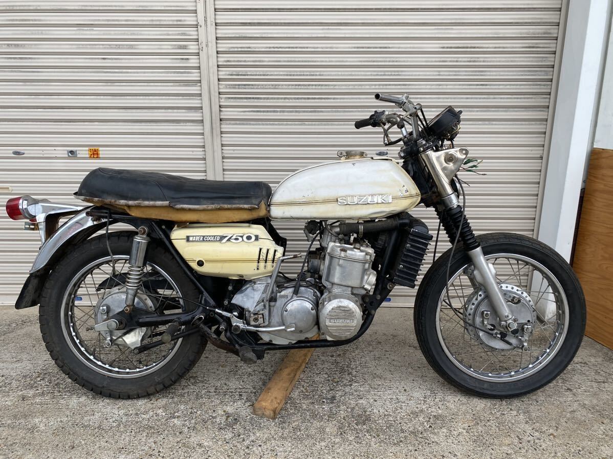 売り切りセール【レストアベース車両】 【現状お渡し車両】SUZUKI GT750 1972年7月 スズキ GT550/GT380の画像1