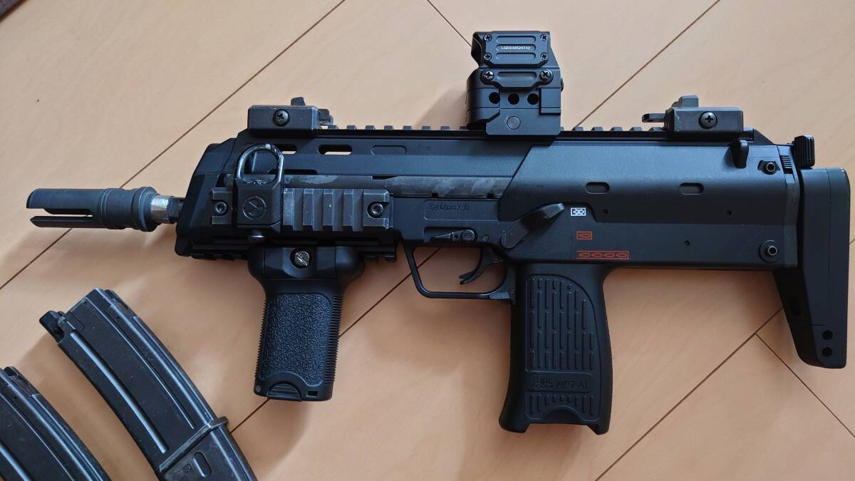 マルイ　mp7a1　gbb グリップ加工品　ジャンク_画像2