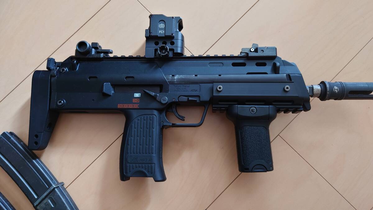 マルイ　mp7a1　gbb グリップ加工品　ジャンク_画像3