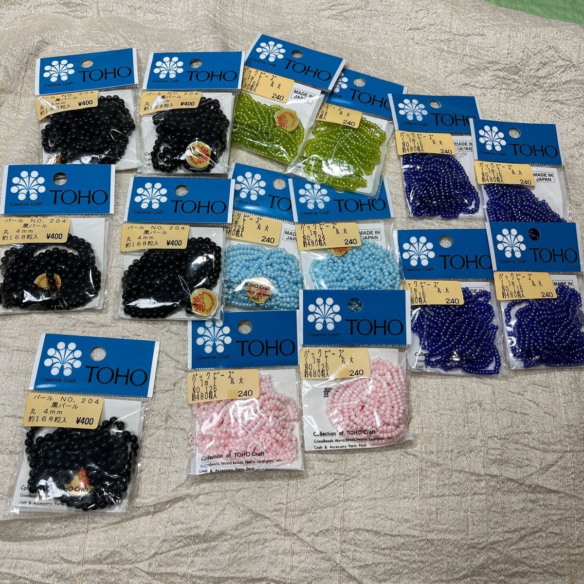 TOHO ビーズ☆黒パール5袋とパックビーズ4色10袋☆送料無料の画像7