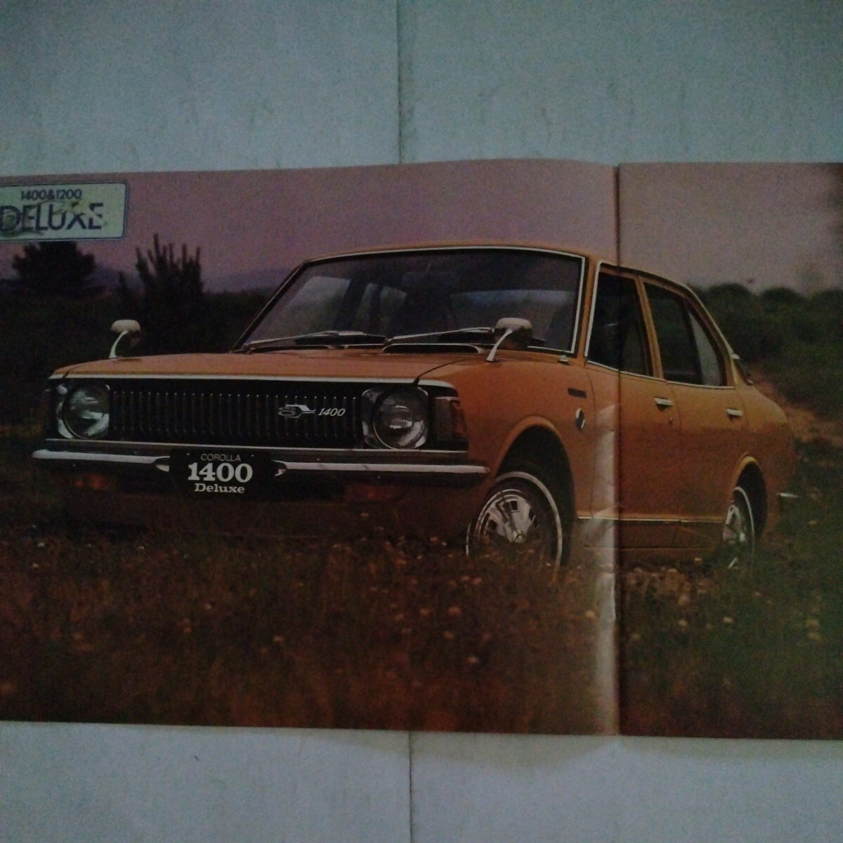 旧車当時物　トヨタ カローラ（'71)カタログ_画像2