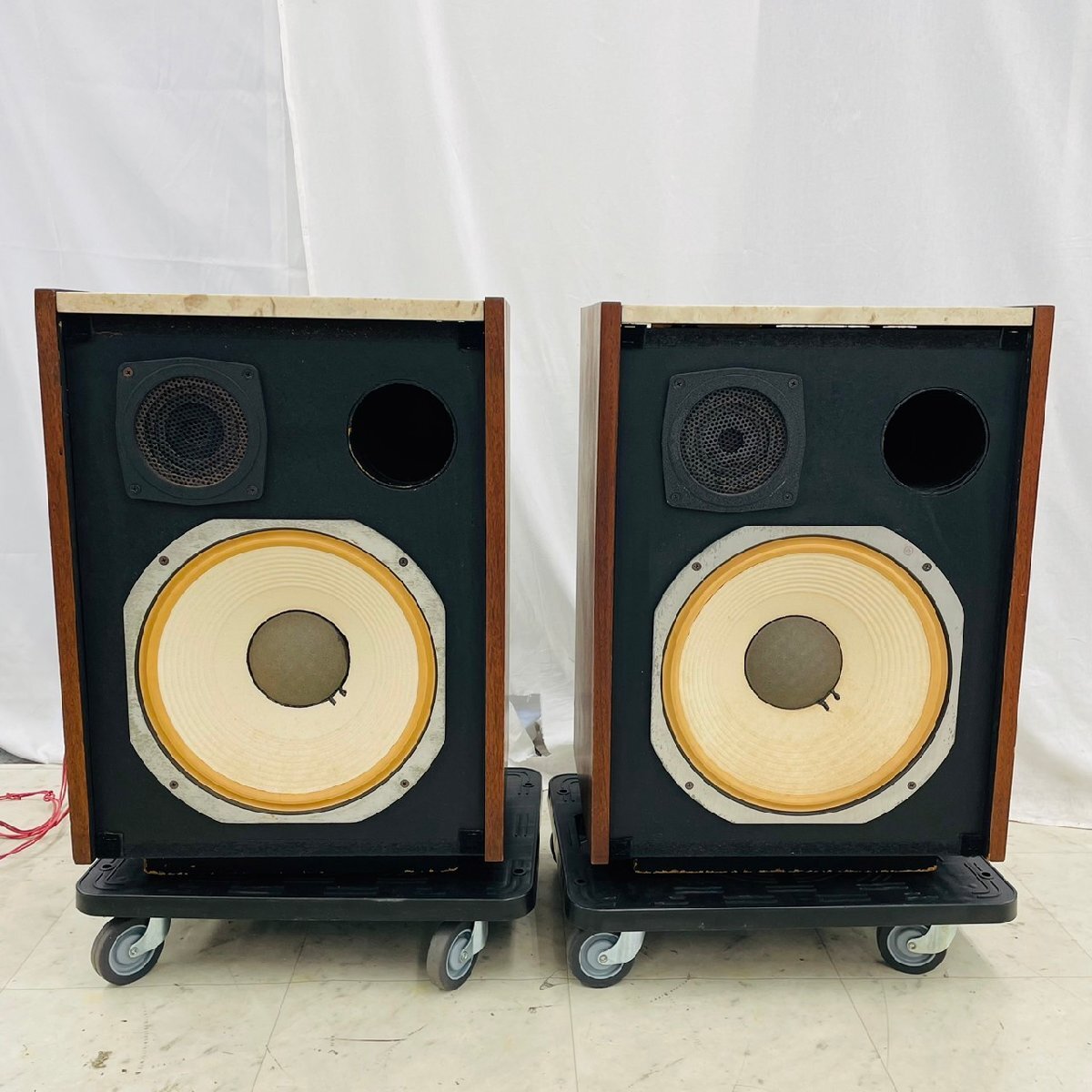 P1224☆【中古】【2個口】JBL ジェービーエル L101 スピーカーペアの画像2