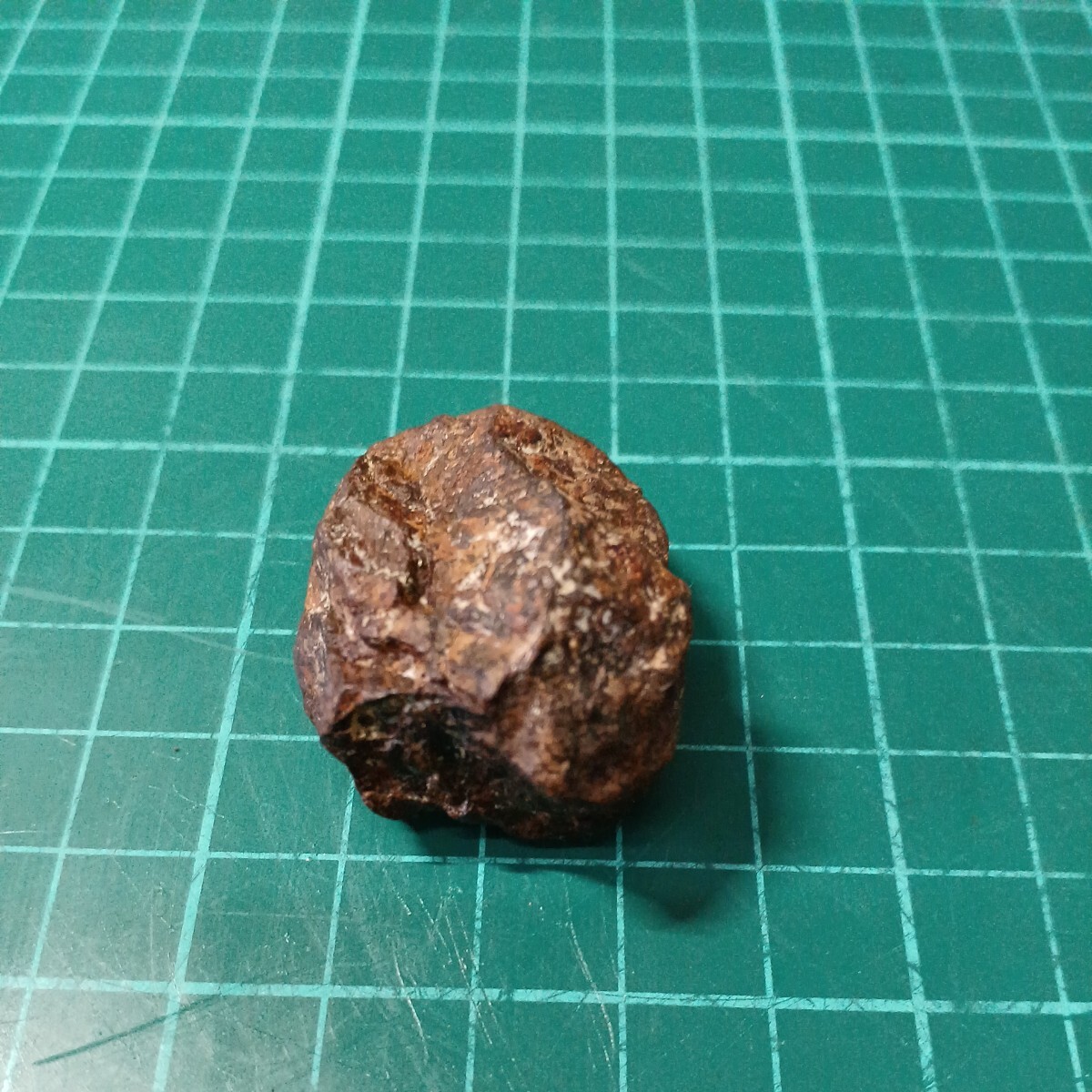 041010 石質隕石 コンドライド隕石 サハラ砂漠 3.9cm×2.3cm×2.8cm 31g の画像2