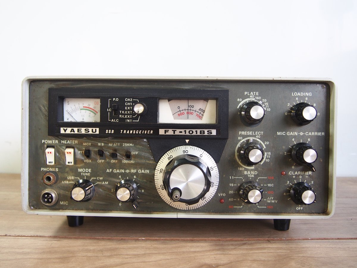 ☆【1T0416-18】 YAESU 八重洲 FT-101BS SSBトランシーバー ジャンク_画像2