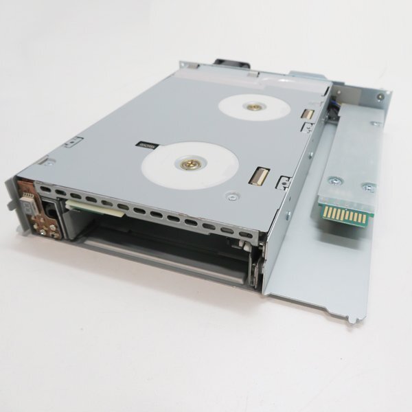 ◆IBM LTO Ultrium 7-H LTO7ドライブ◆ETERNUS LT60テープライブラリ取り外し品の画像1