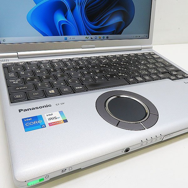 ▽Pansonic Let's note CF-SV1【Core i5-1135G7/メモリ16GB/SSD256GB(NVMe)/Win11-Pro/Full HD/12インチ/AC付属】の画像2