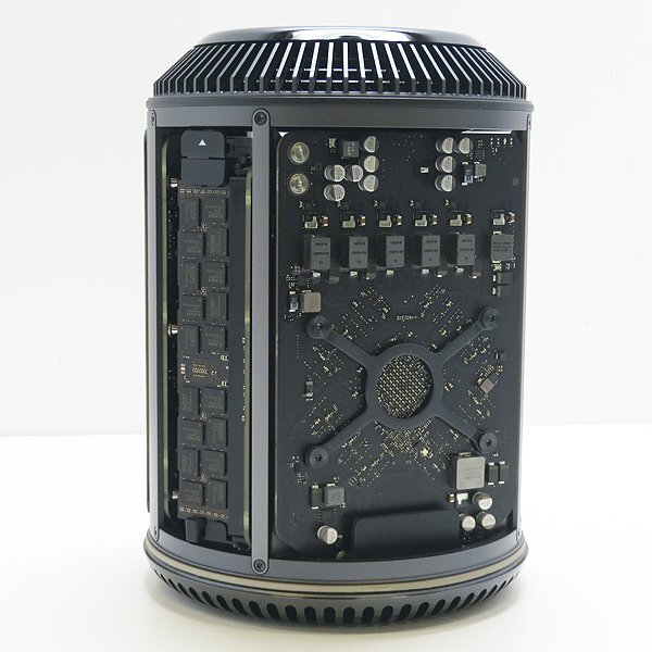 ◇ Apple MacPro Late 2013 MQGG2J/A CTO【Xeon E5 8コア 3.00GHz/64GB/SSD 1TB/D700 x 2/Wi-Fi/動作確認済み/同梱発送不可】の画像5