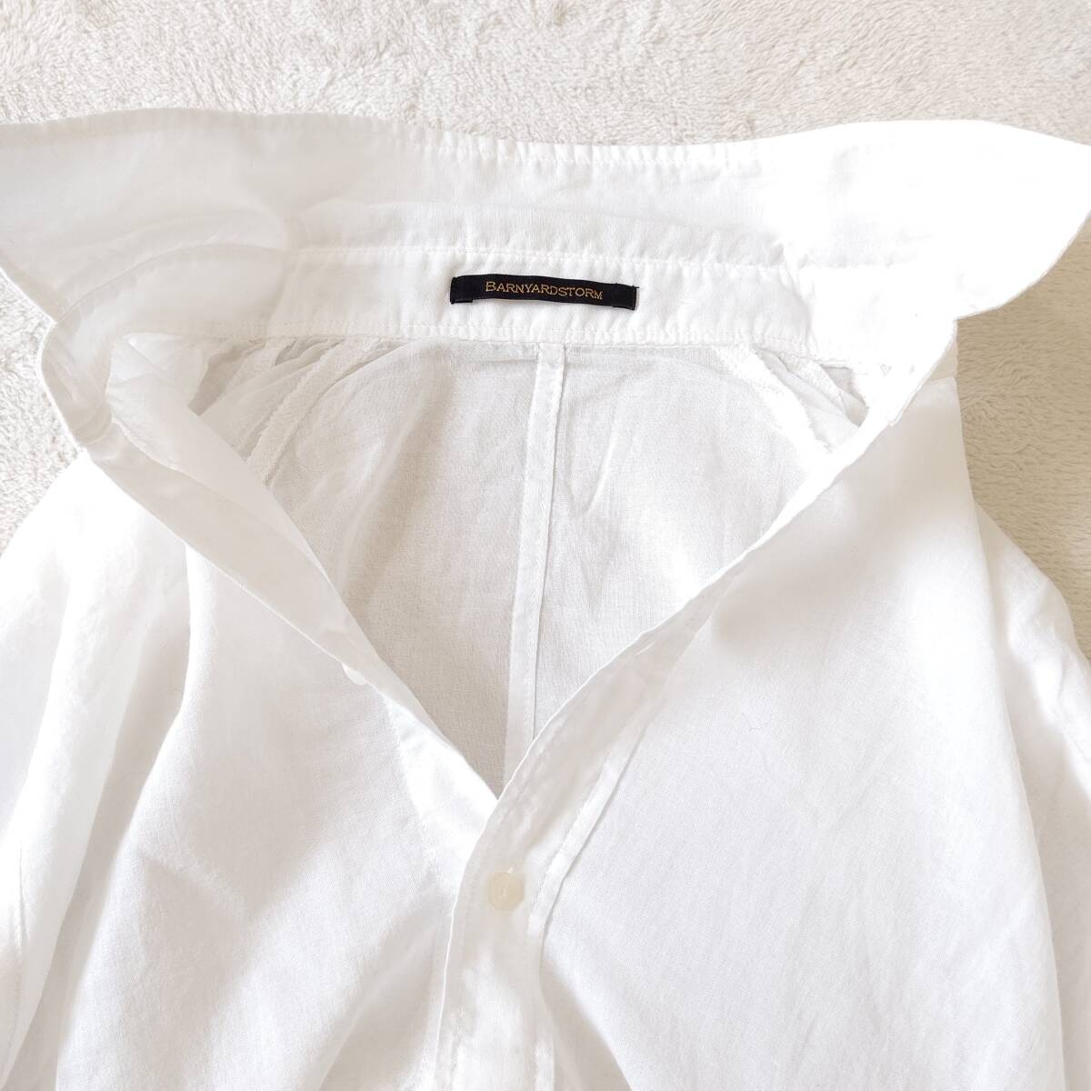 T668 美品 バンヤードストーム 透け感が可愛い ドルマンスリーブコットンシャツ BARNYARDSTORM ホワイト 白 サイズ1 レディース 羽織りの画像2