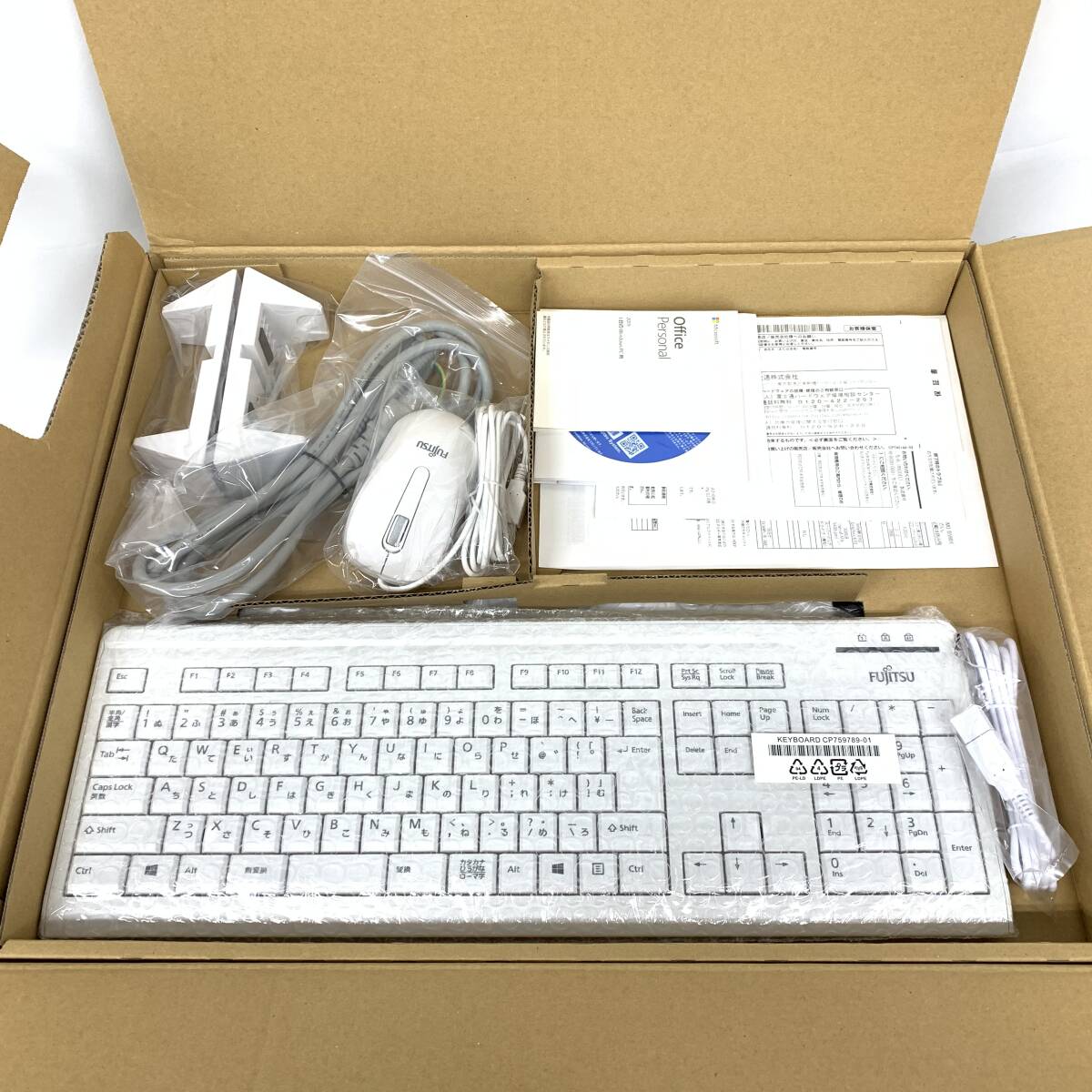 未使用 FUJITSU デスクトップPC ESPRIMO D588/CX FMVD4505JP HDD500GB ROM:4GB Windows intel inside Corei3-8100 Office入 富士通パソコン_画像5