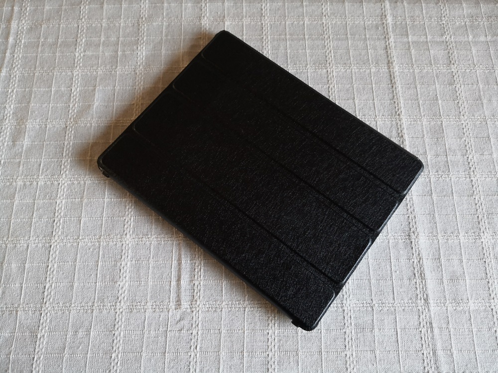 (アウトレットc-01) (薄型 軽量) iPad 2/3/4世代 共用 ブラック レザー スマートケース_画像1