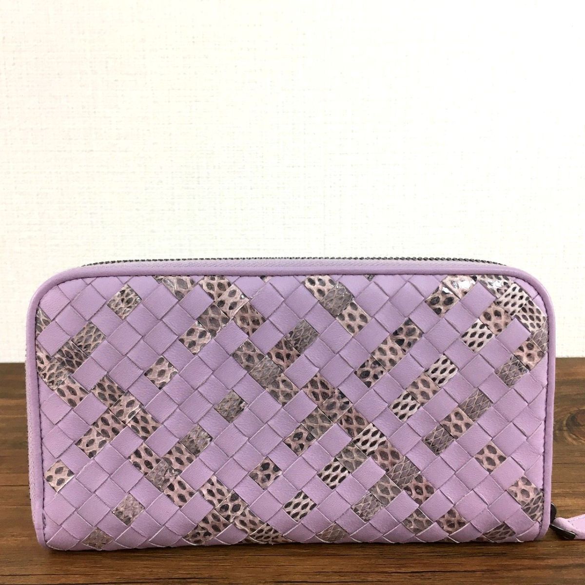 ☆送料無料☆ 極美品 BOTTEGA VENETA ジップウォレット パープル系 ラムスキン アイヤーズ 148_画像8