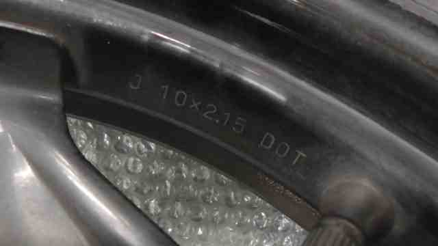 アドレスV125 CF46A-120xxx の リアホイール 新品タイヤ付 *1713401123 中古の画像5
