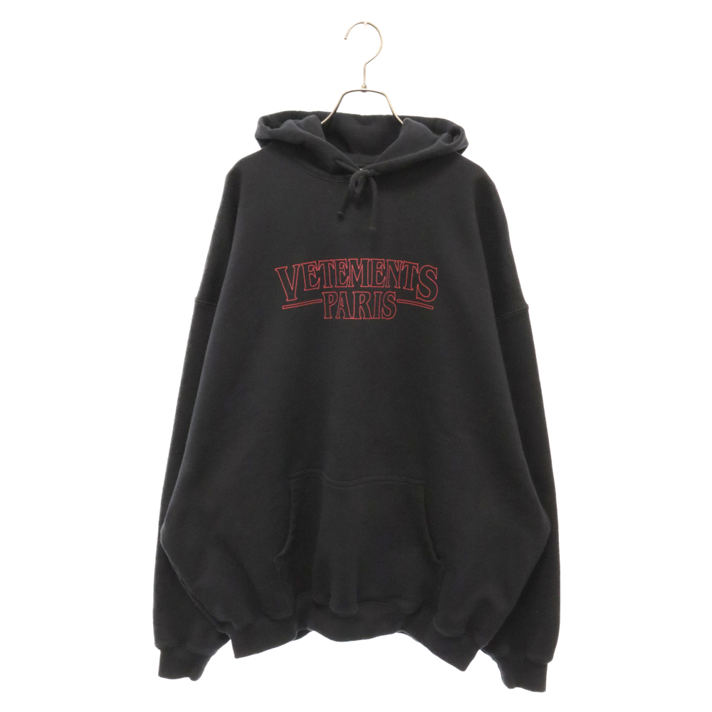 VETEMENTS ヴェトモン 23AW PARISロゴプリント スウェット プルオーバーパーカー ブラック UE54HD500B_画像1