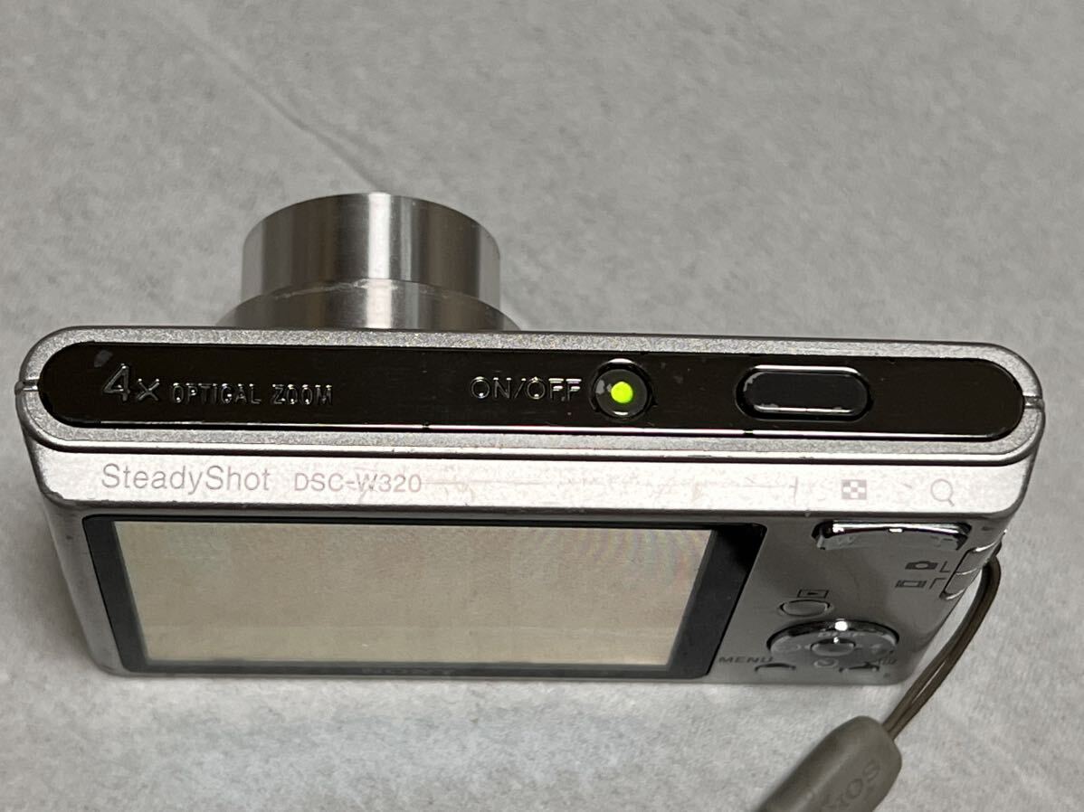 SONY Cyber-Shot DSC-W320 Digital Still Camera Junk_画像2