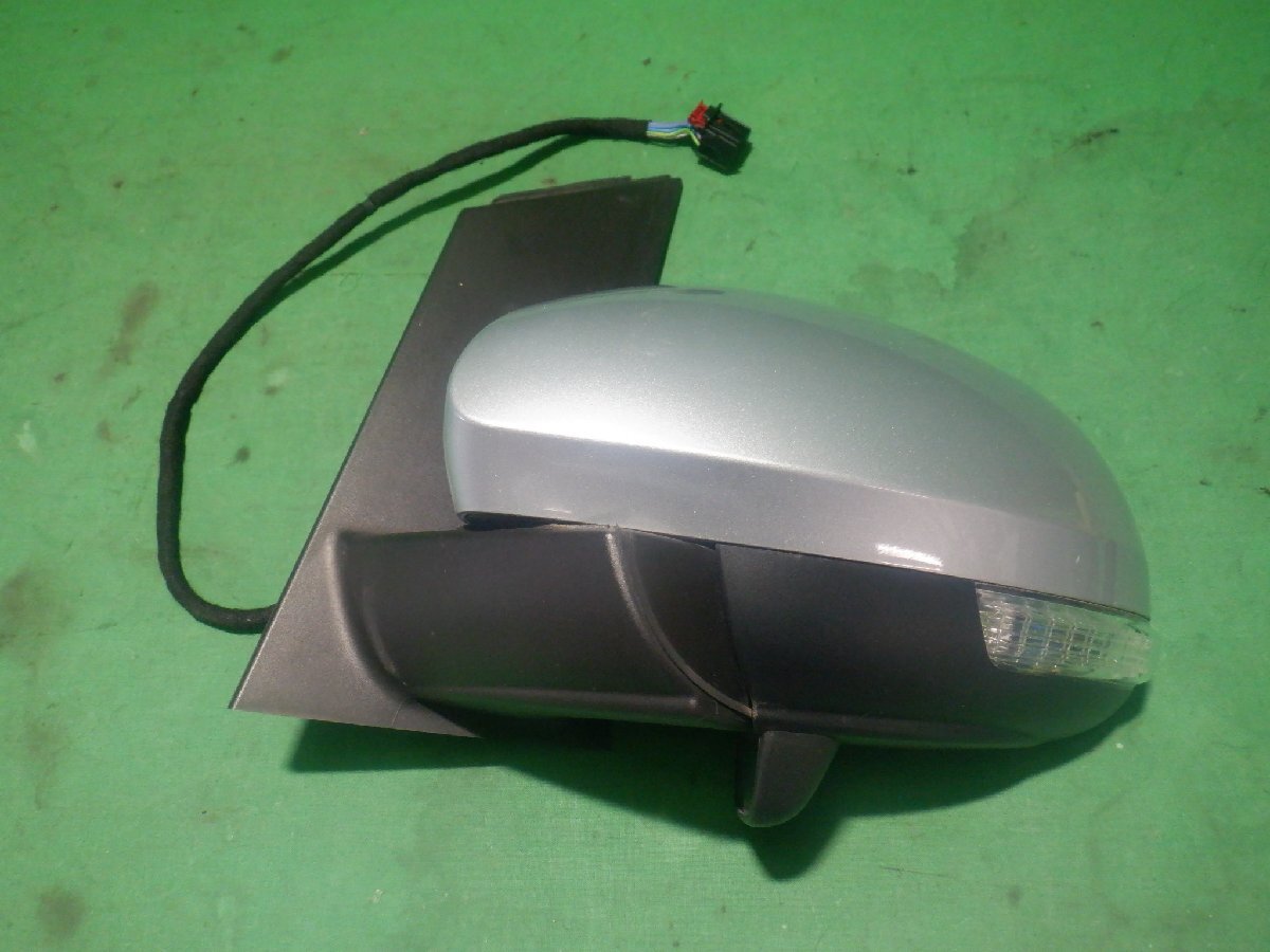 [D] Volkswagen VW Sharan 7NCAV left door mirror electric storage heater attaching Turn / wellcome lamp attaching 13P silver /LA7W