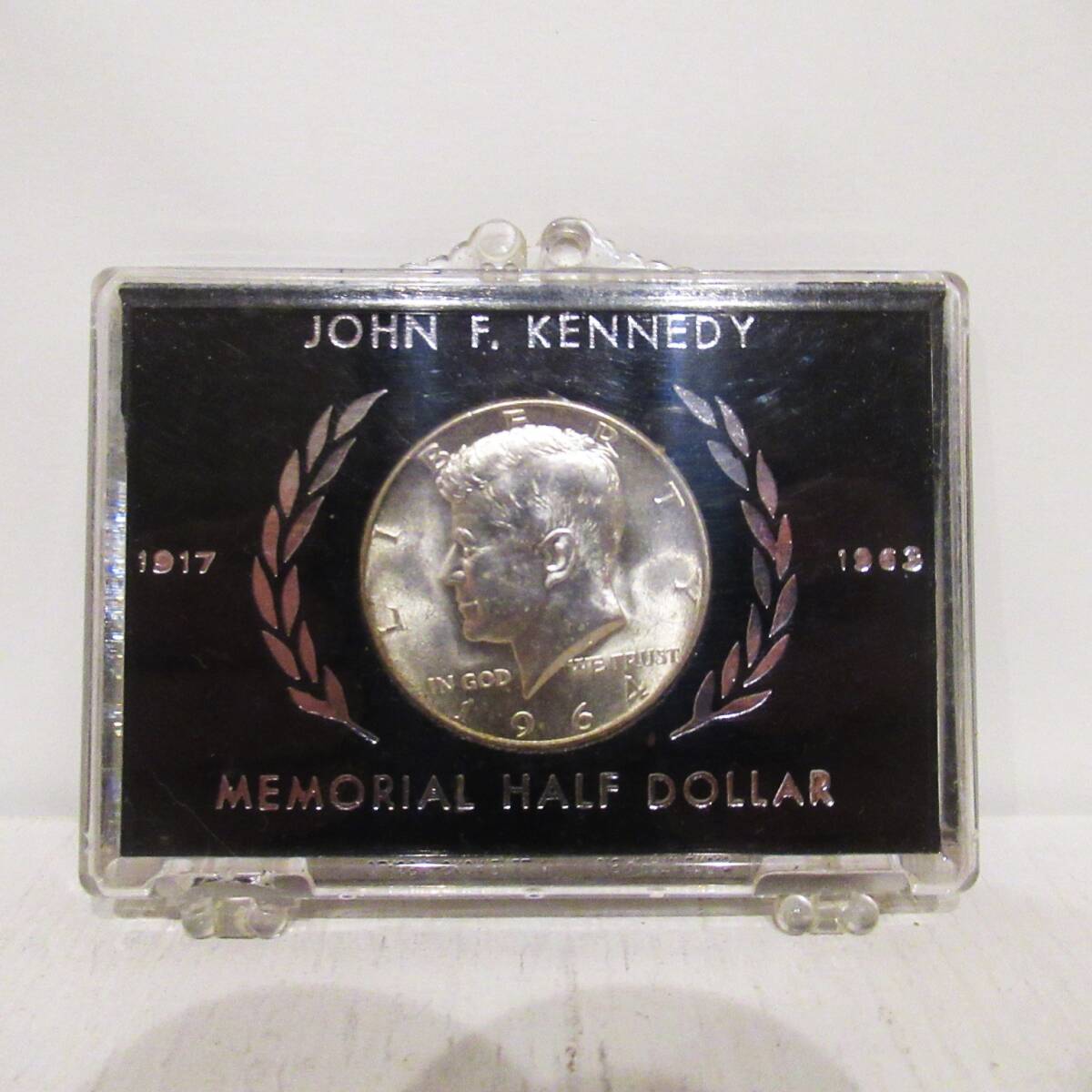 ★アメリカ合衆国 1964年ケネディ ハーフダラー 銀貨 HALF DOLLAR 美品 本物保証【am35】 TTBook/コイン/銀貨の画像3
