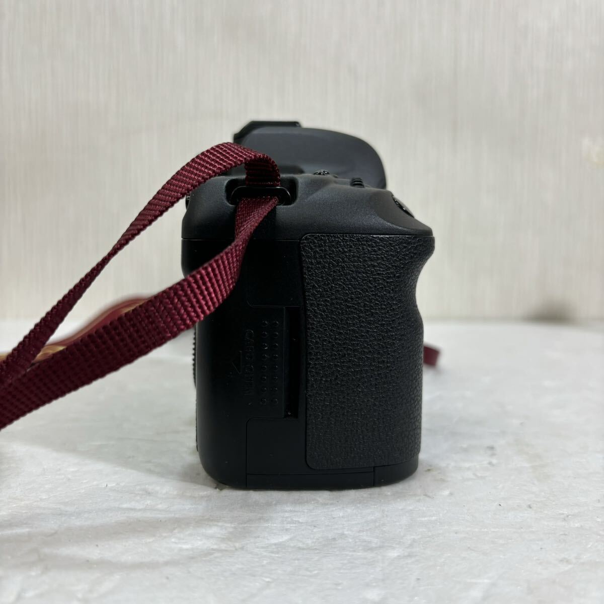 [K2904]1円スタート！Canon EOS 5D Mark II キャノン イオス 一眼レフ カメラ ボディ バッテリーチャージャー付の画像2