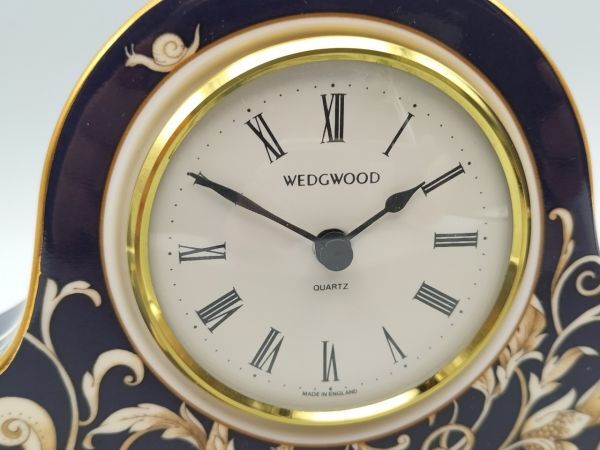 E3 1円～ 中古/不動品 ウェッジウッド WEDGWOOD コーヌコピア マントルクロック 置時計 時計 陶器 置き物 インテリア_画像3