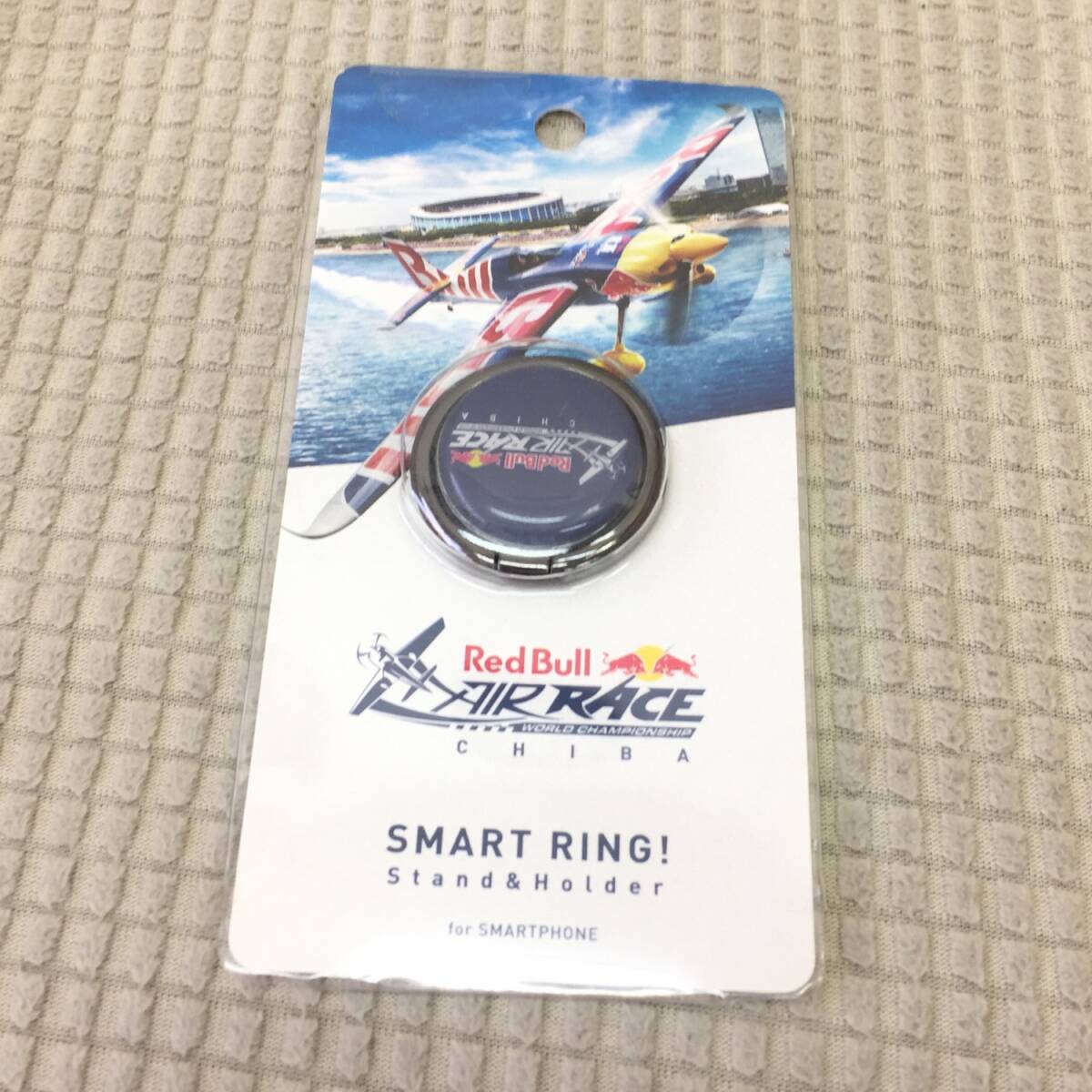 『グッズ』スマートリング『RED BULL』公式品 AIRLACE レッドブル エアレース 千葉 W36×H36×D5mm smart ring スマホアクセ スマホ用品_画像1