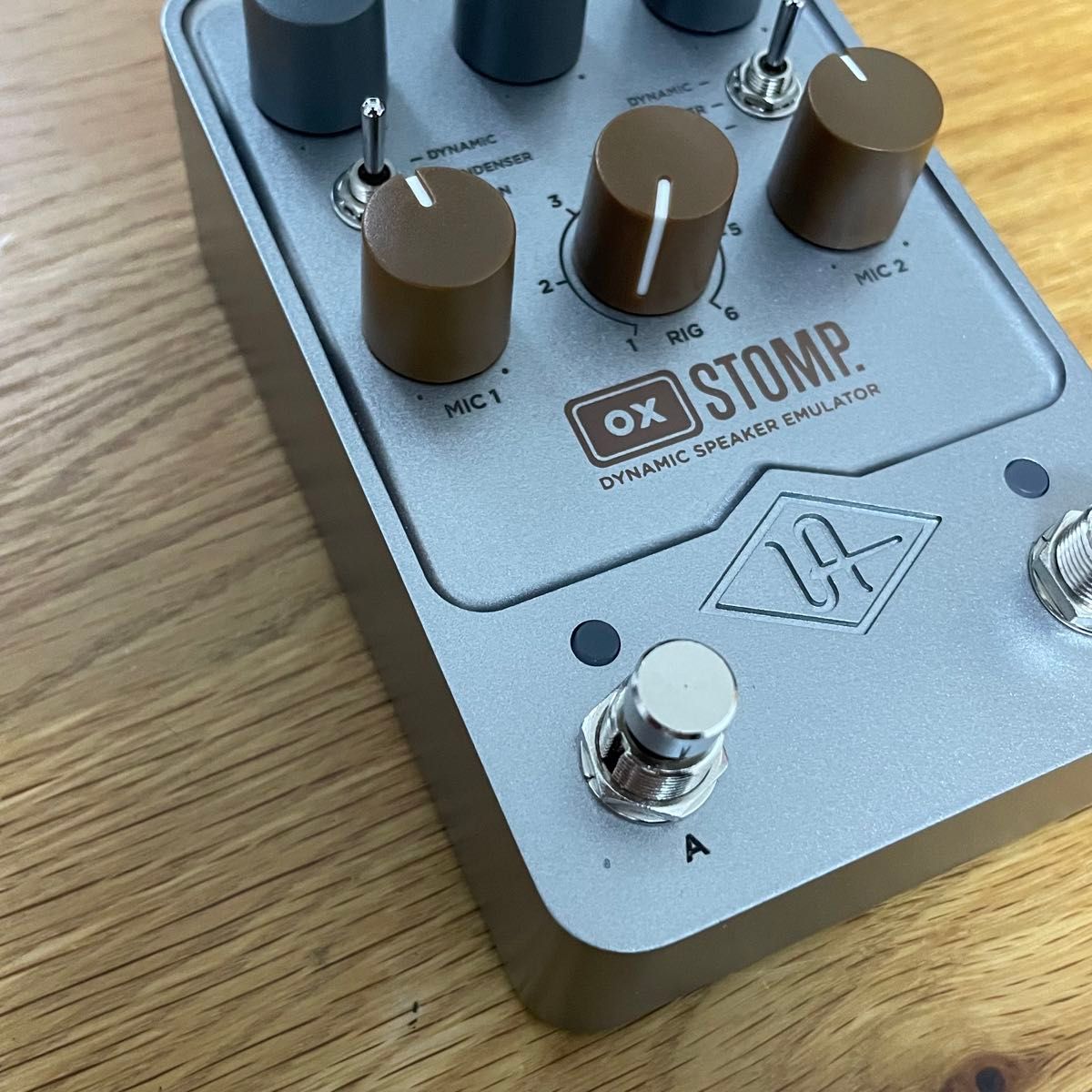 UAFX OX Stomp Universal Audio