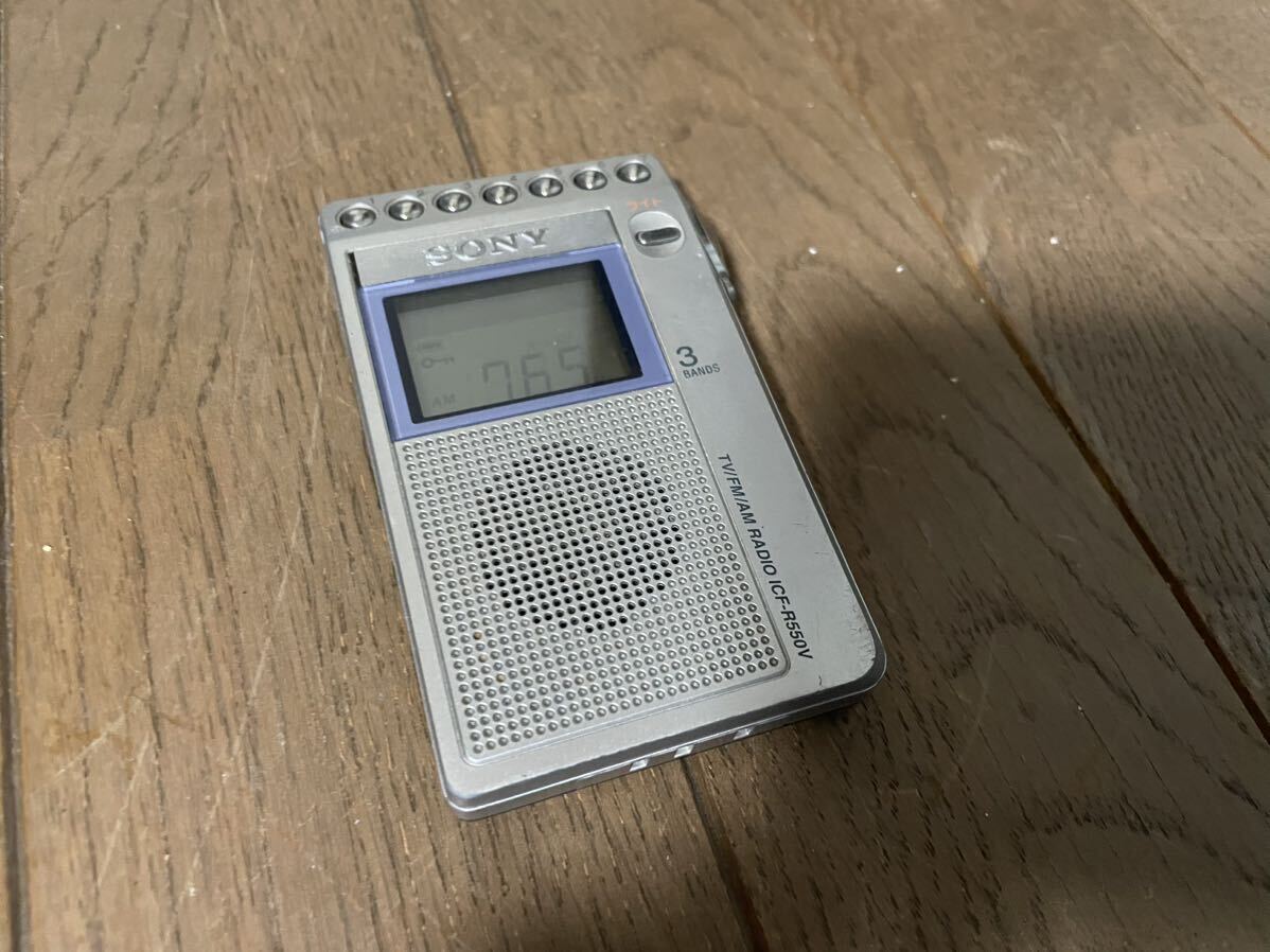 展示品★SONY★ソニー★ワイドFM対応★FM/AMポケットラジオ★ICF-R550V★動作品★動作確認済み★の画像1