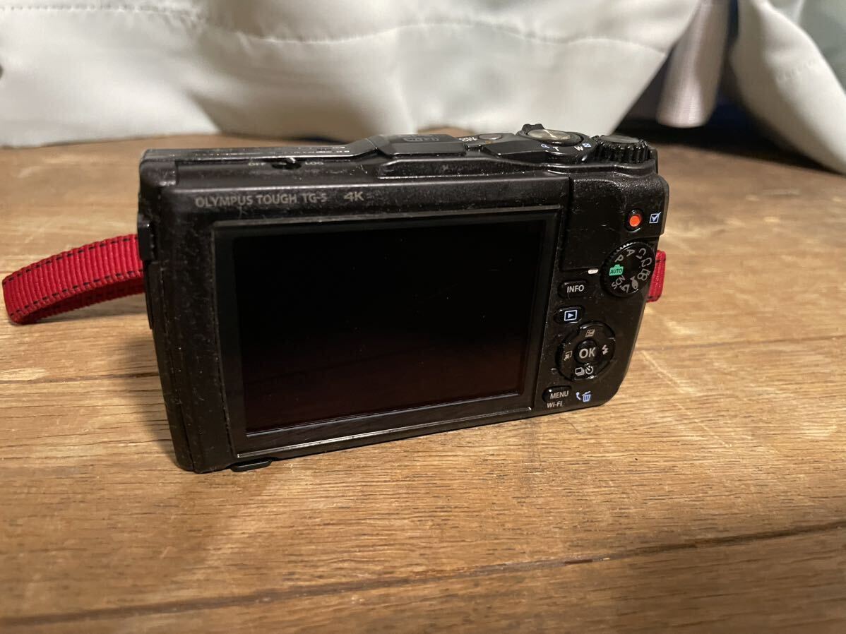 展示品★外装美品★OLYMPUS★オリンパス★Tough TG-5★1200万画素★4K★Wi-Fi★コンパクトデジタルカメラ★ブラック★完動品★動作確認済13_画像6