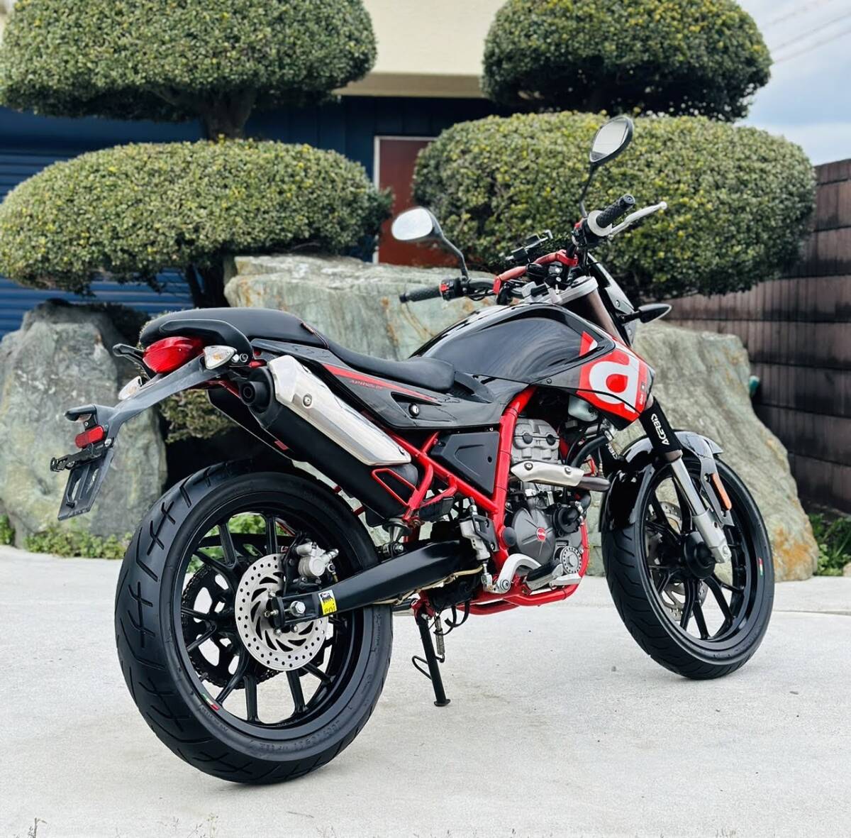 アプリリア aprilia STX125Cafe LBMPDJL68※ 海外車 茨城県古河市から 動画・配送費検索が説明文内にあります オイル交換の画像3