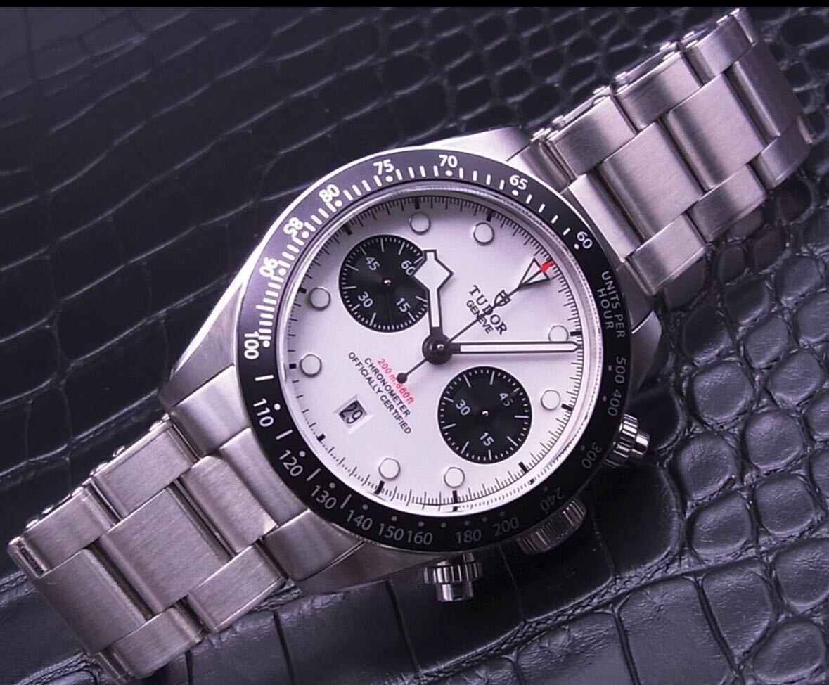 TUDOR 腕時計 ブラックベイ クロノ 79360N-0002 ホワイト SS メンズ 自動巻 中古 極美品の画像3