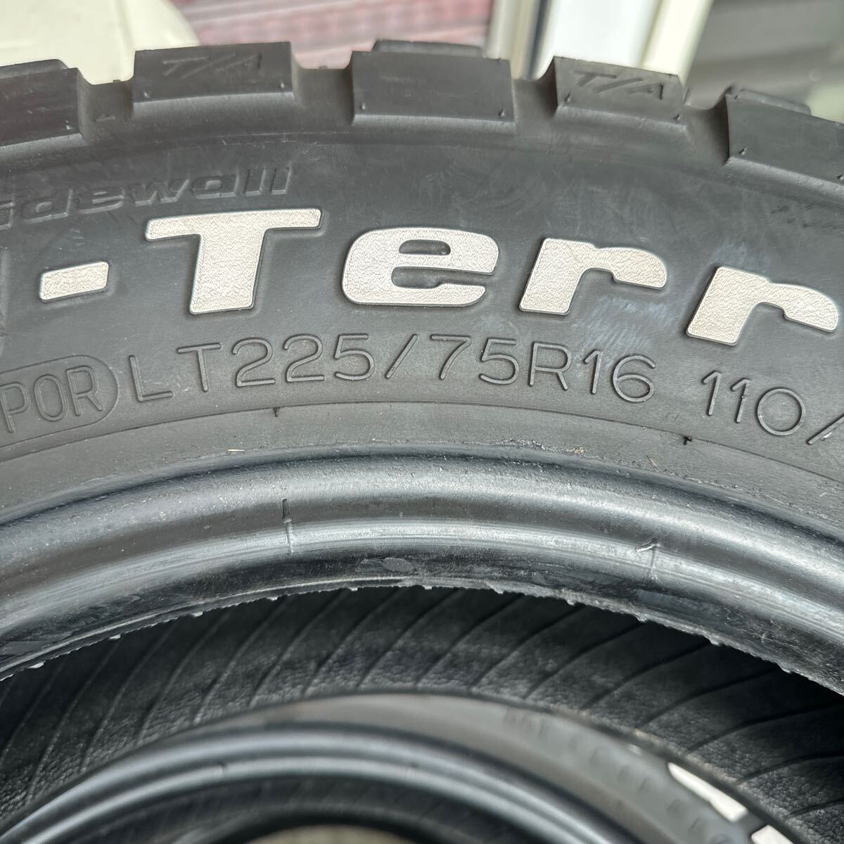 ジムニー BFgoodrich 225/75R16 Mud-terrain T/A マッドタイヤ 4本セット！の画像7