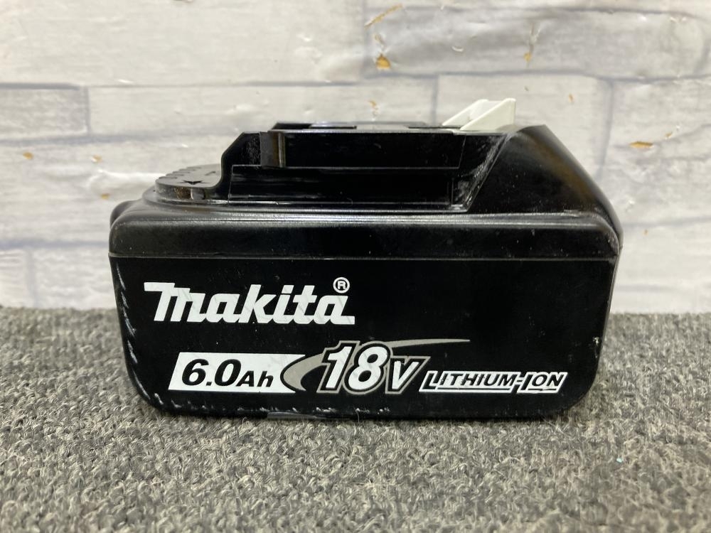 013♪おすすめ商品♪マキタ makita 18V6.0Ah純正バッテリー BL1860B 充電回数2回_画像4