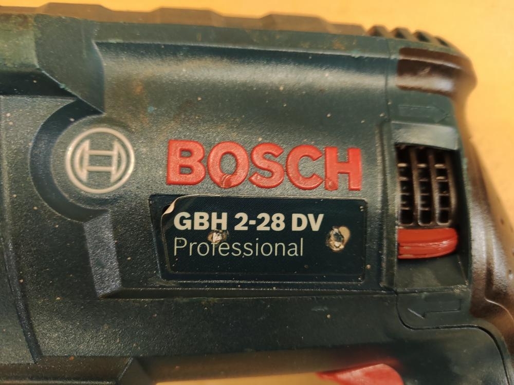 010■おすすめ商品■ボッシュ BOSCH ハンマードリル GBH2-28DVの画像4