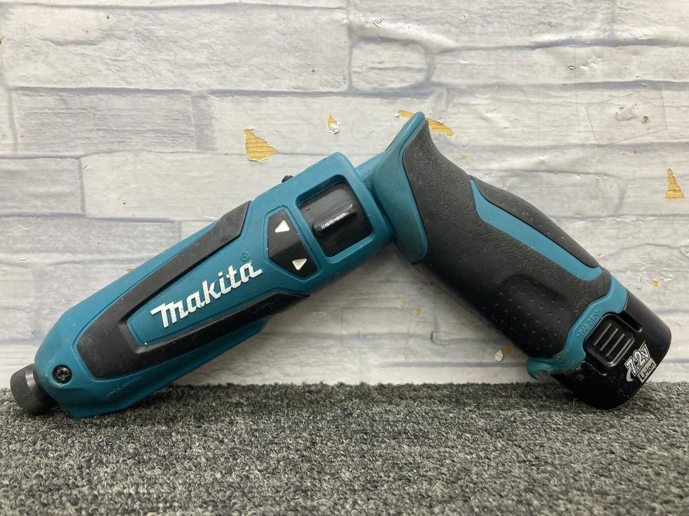 013♪おすすめ商品♪マキタ makita 充電式ペンインパクトドライバ TD021D バッテリ×1充電器付_画像2