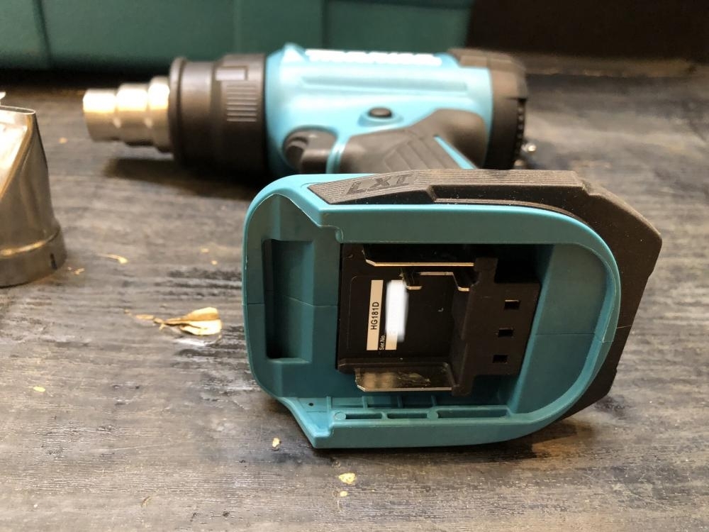 001♪おすすめ商品♪マキタ makita 充電式ヒートガン HG181D 本体-ケース_画像4