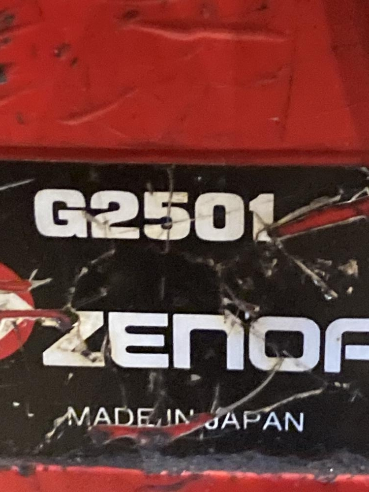 019■おすすめ商品■ZENOAH チェーンソー G2501 不動品_画像2