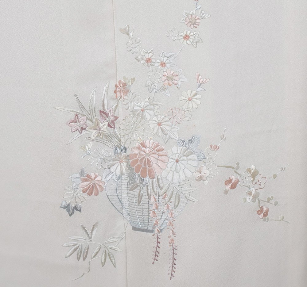 単衣 訪問着 正絹 クリーム 刺繍 花篭 菊 梅 笹 紅葉 SSサイズ ki29237 美品 夏着物 レディース シルク 6月9月10月シーズン 送料込み_画像5