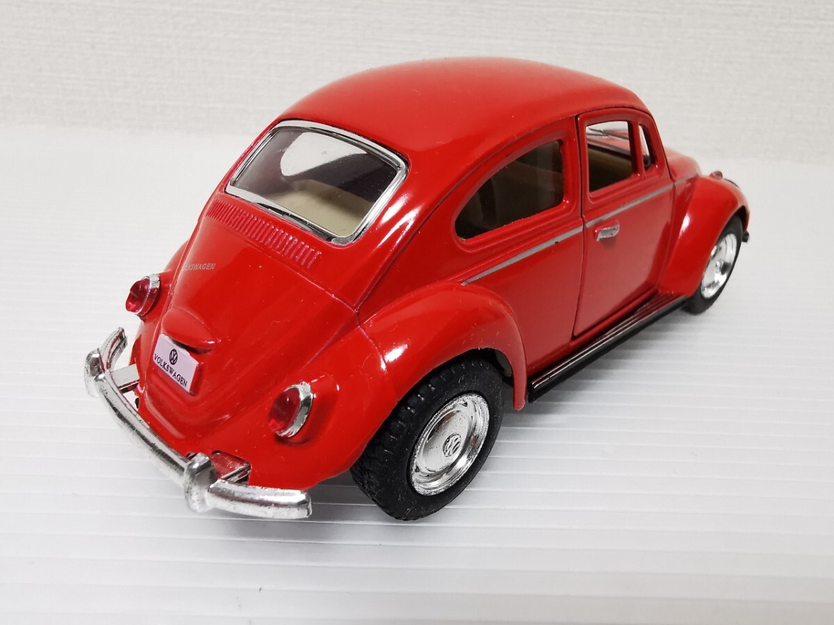 送料300円〜 キンスマート フォルクスワーゲン クラシカル ビートル 1967 1/32スケール ミニカー Volkswagen Classical Beetle KiNSMART 赤の画像4