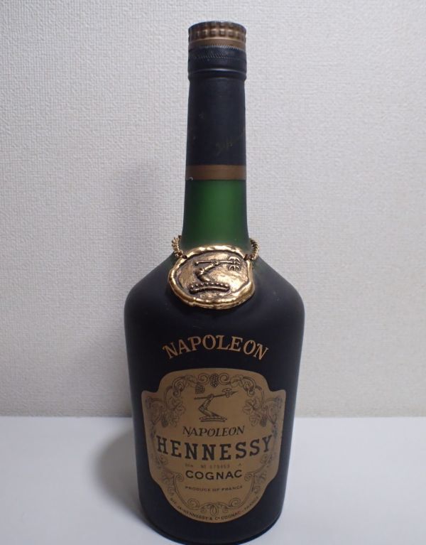 豊G689/8B◆Hennessy ヘネシー NAPOLEON ナポレオン コニャック ブランデー 700ml 古酒未開栓◆の画像1