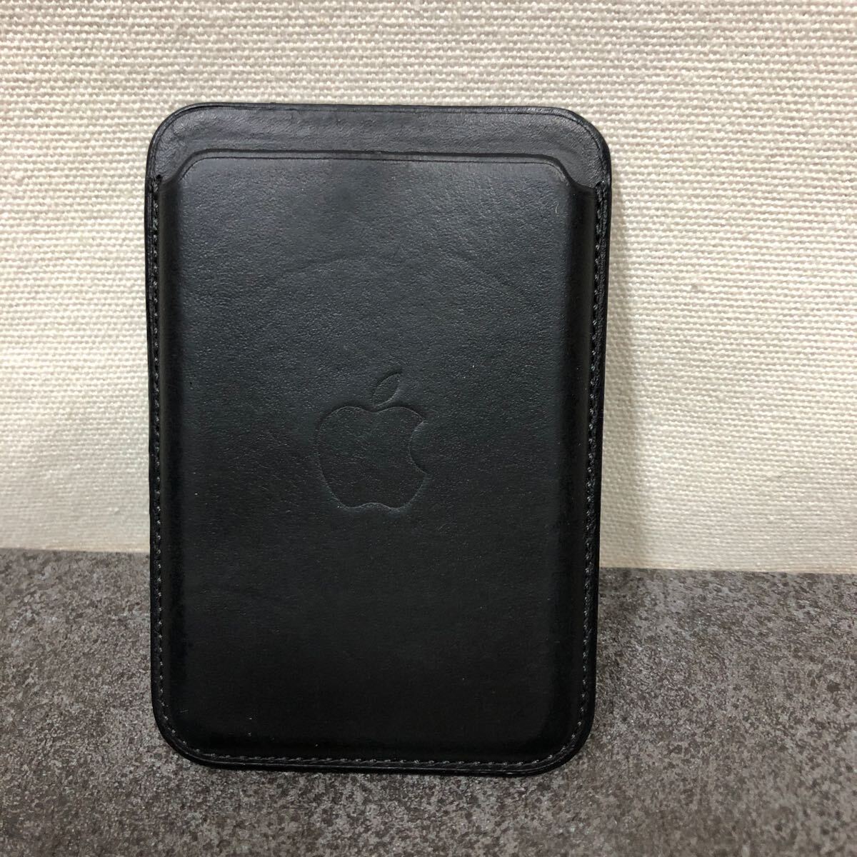 Apple アップル レザーウォレット 中古品 Iphone Leather Wallet MagSafe MHLR3FE/Aの画像4